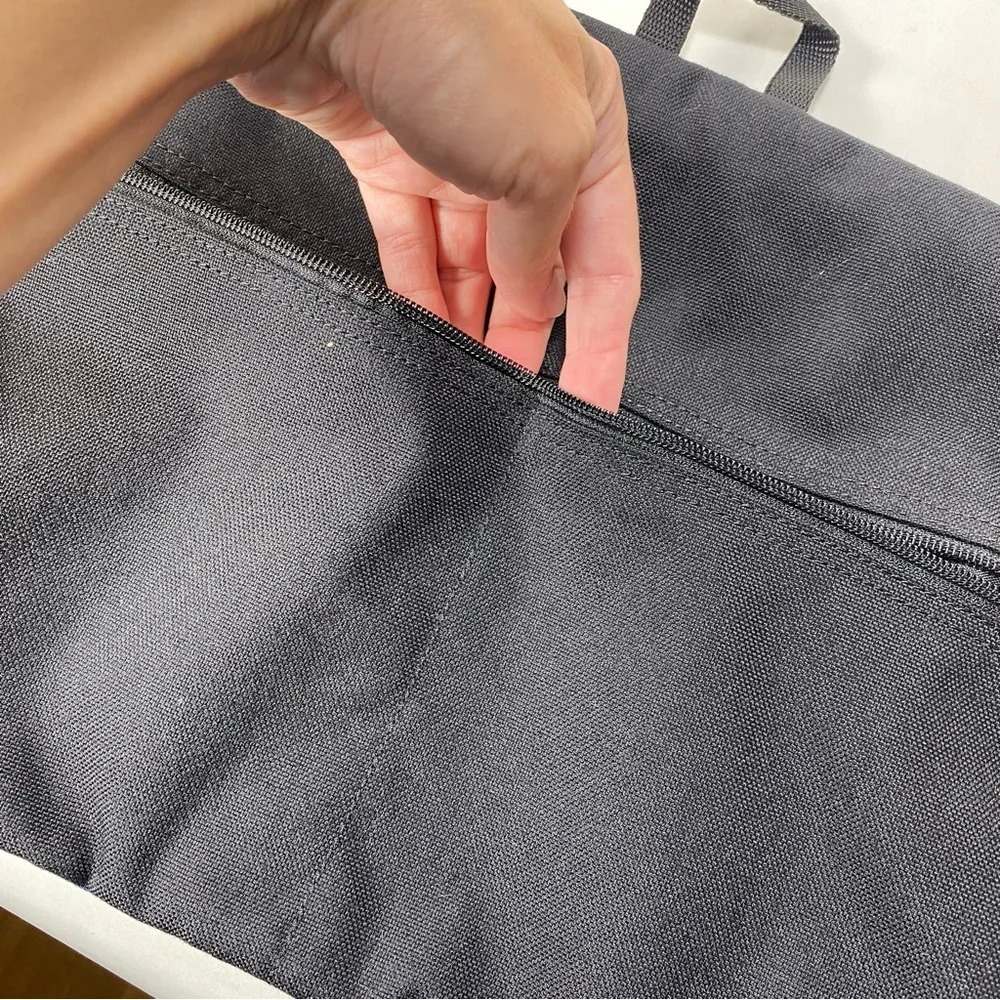 REI Multipurpose Toiletry Utility Pouch Hanging Travel Cube Pouch